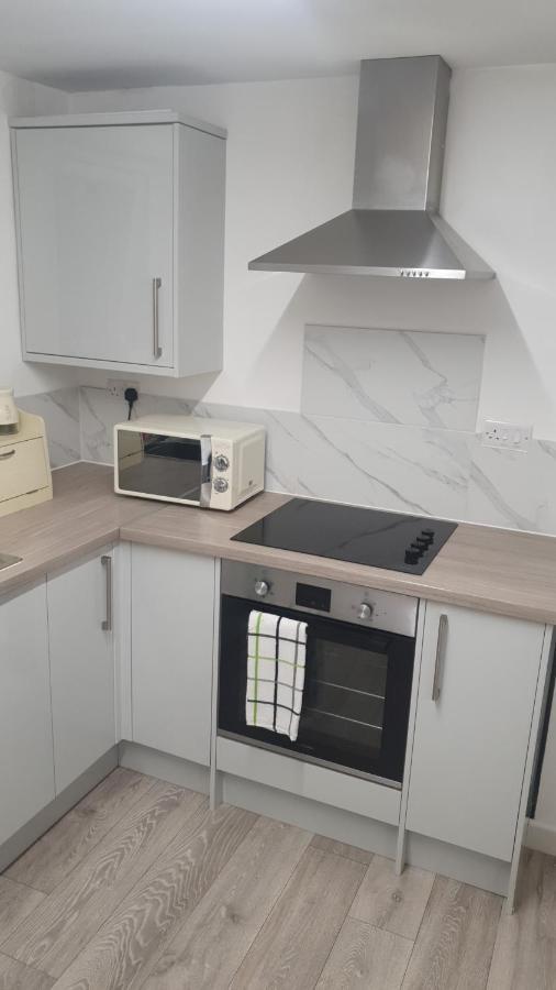 Tidworth House 1905 - Self Catering Serviced Apartment מראה חיצוני תמונה