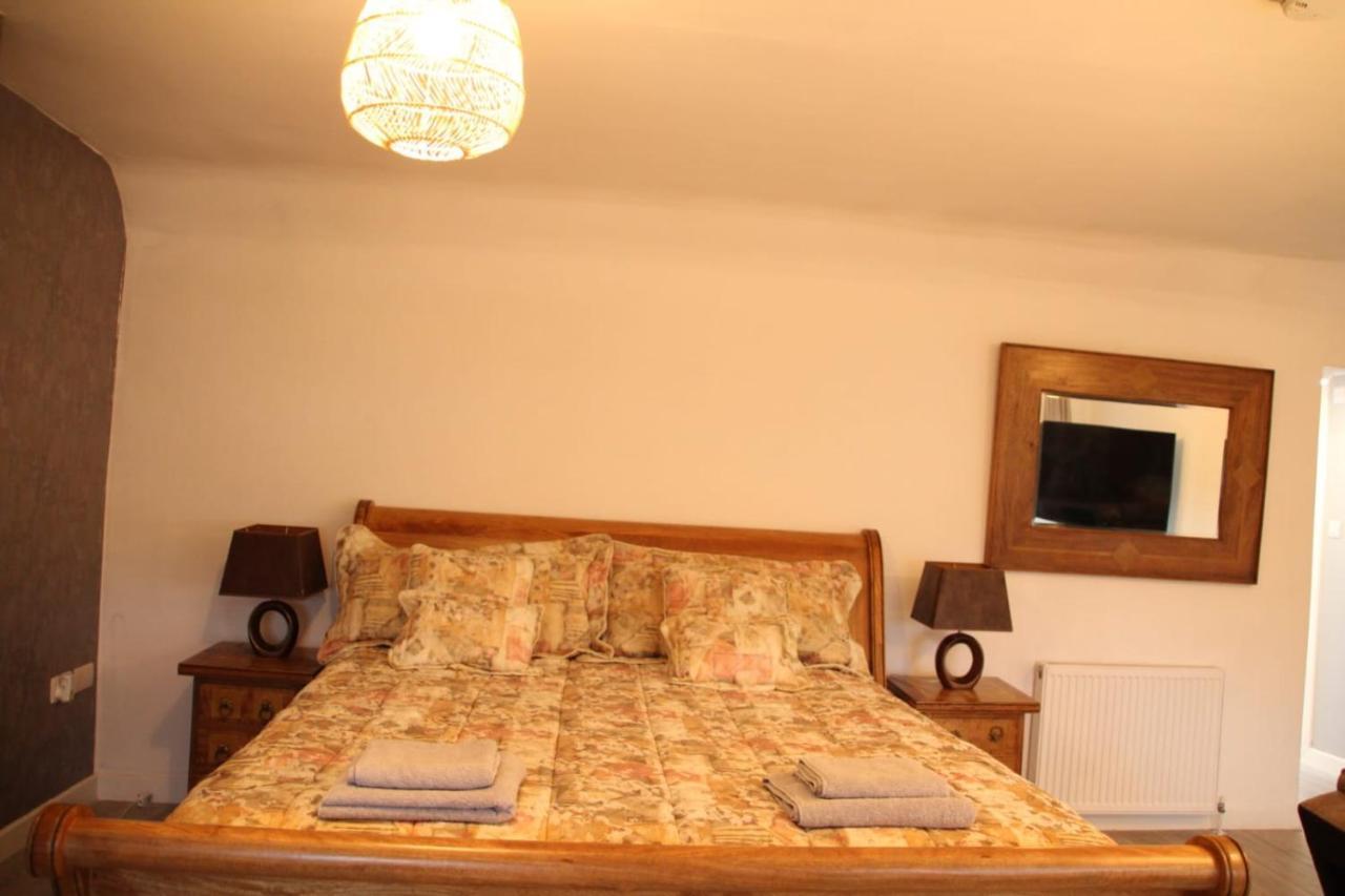 Tidworth House 1905 - Self Catering Serviced Apartment מראה חיצוני תמונה