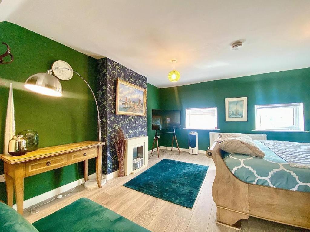 Tidworth House 1905 - Self Catering Serviced Apartment מראה חיצוני תמונה